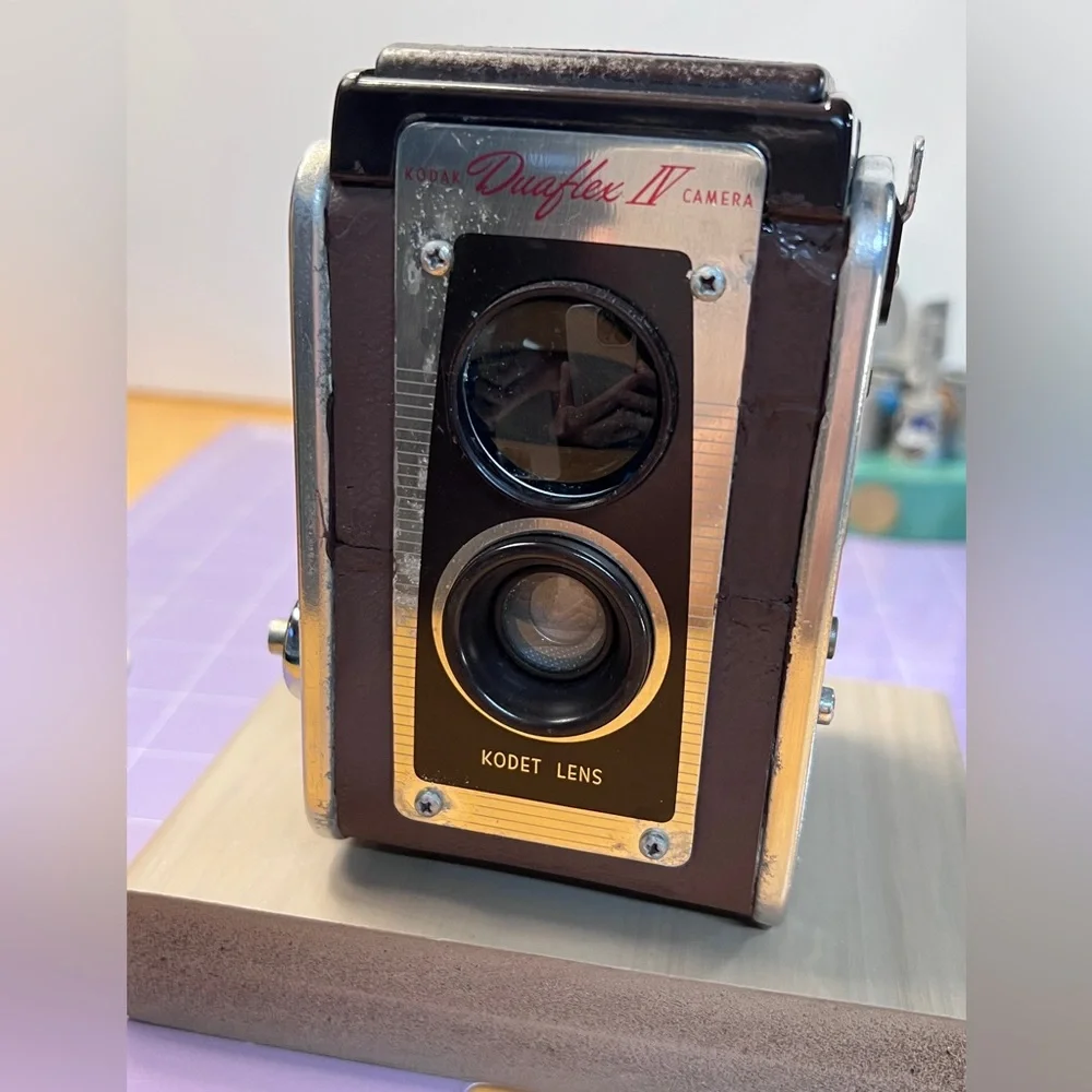 Vintage Kodak Duaflex IV TLR Camera - 620 Film - Kodet Lens - Display or Prop
